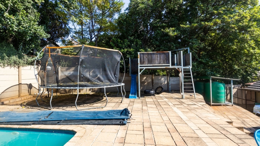 5 Bedroom Property for Sale in Protea Park North West